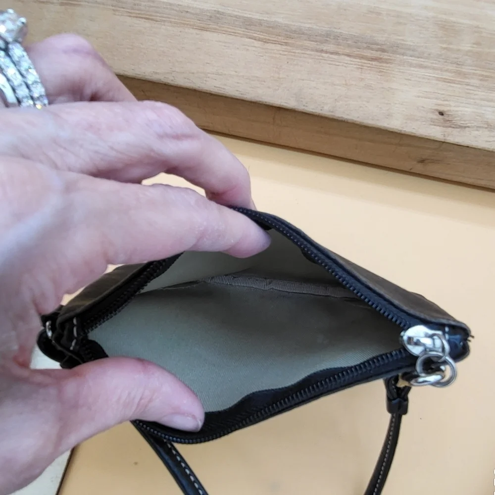 Coach Black Wristlet, 6x4